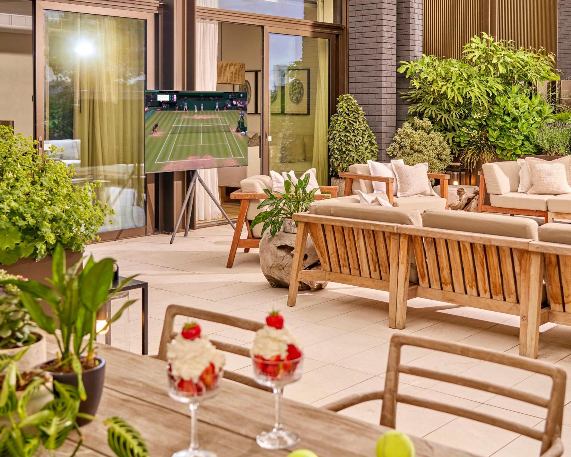 1 Mayfair Hotel 5*